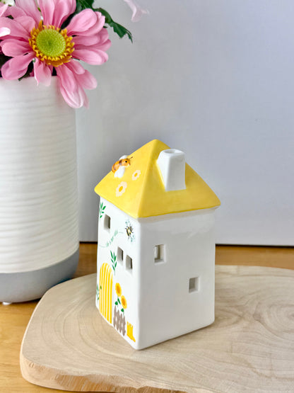 Blossom and Bloom small Light up Life is Bee-utiful house