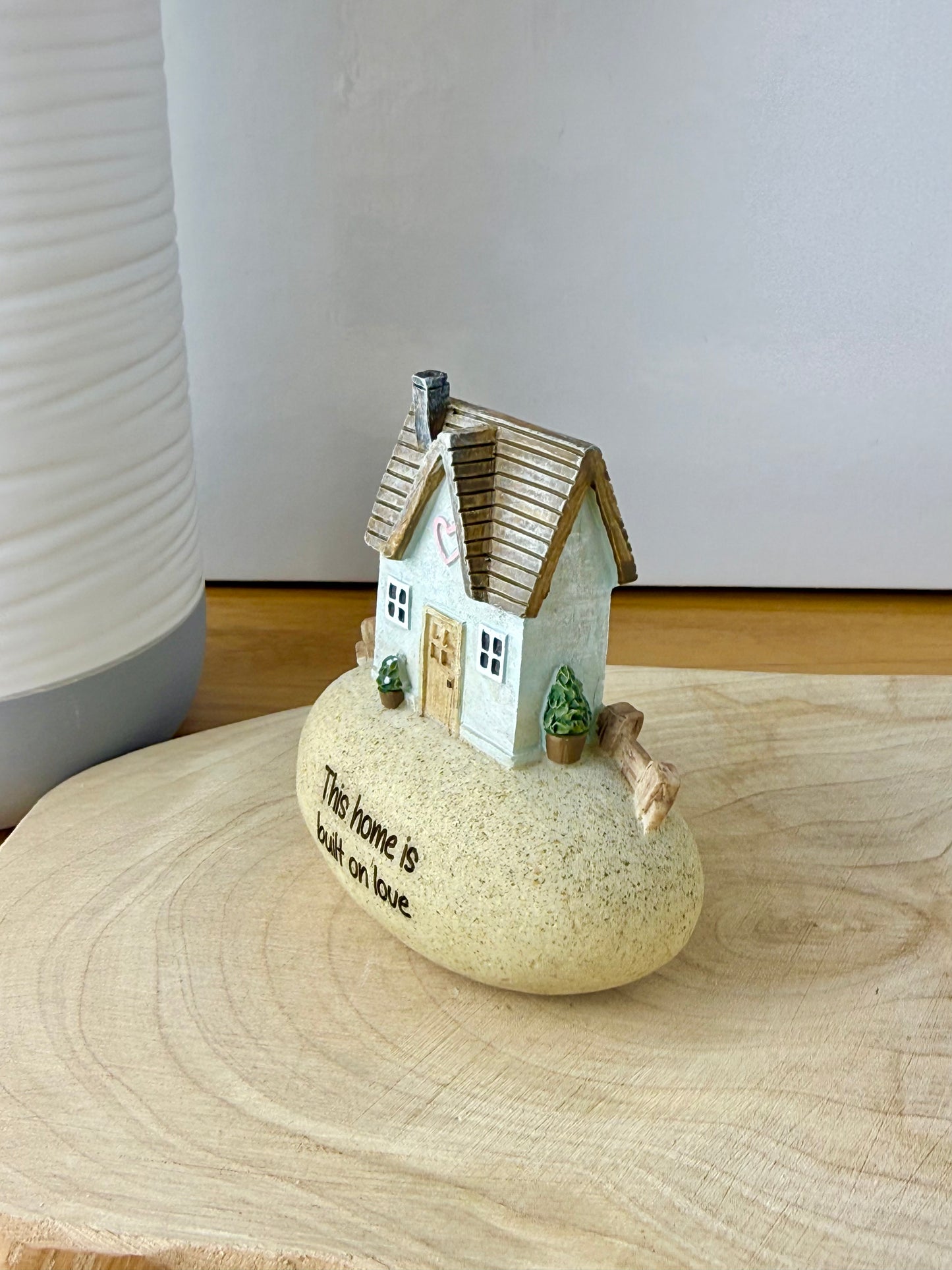 Pebble Lane Blue Cottage - This home is built on love