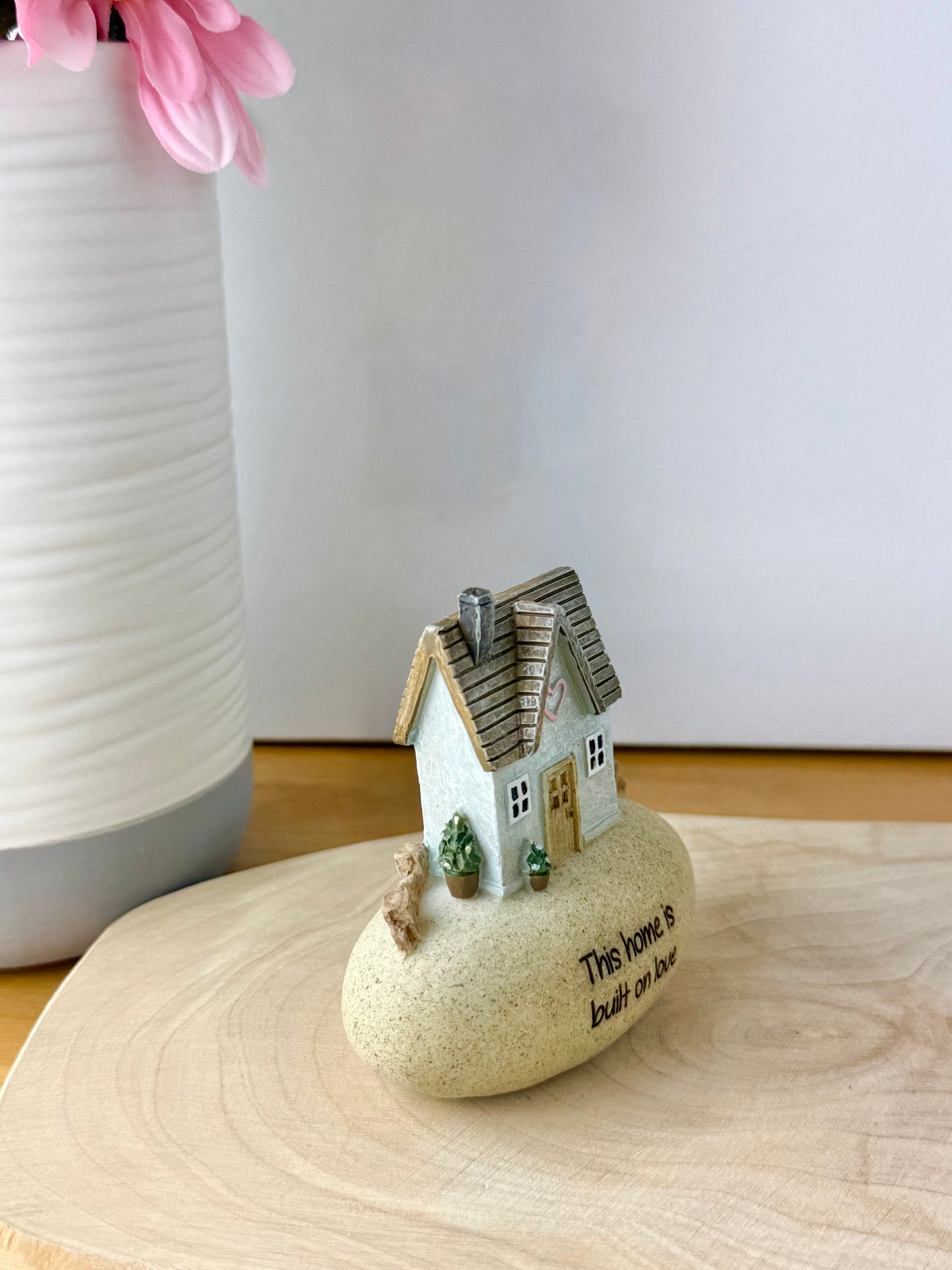 Pebble Lane Blue Cottage - This home is built on love