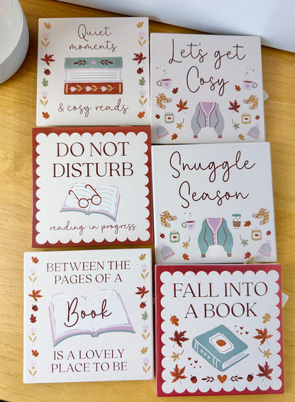 Cosy Chapters Wooden signs with book tag