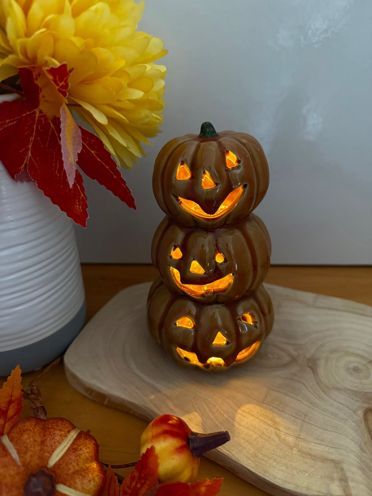 Light up 3 tiered Pumpkin stack