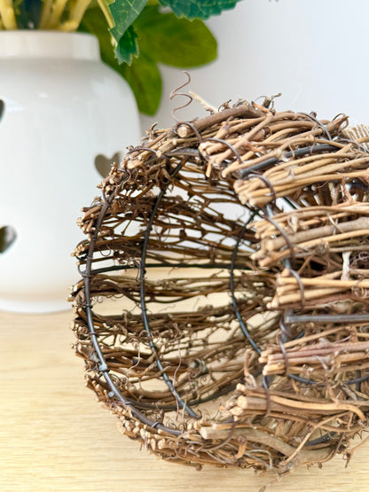 Rattan Spring Bunnys - 2 sizes