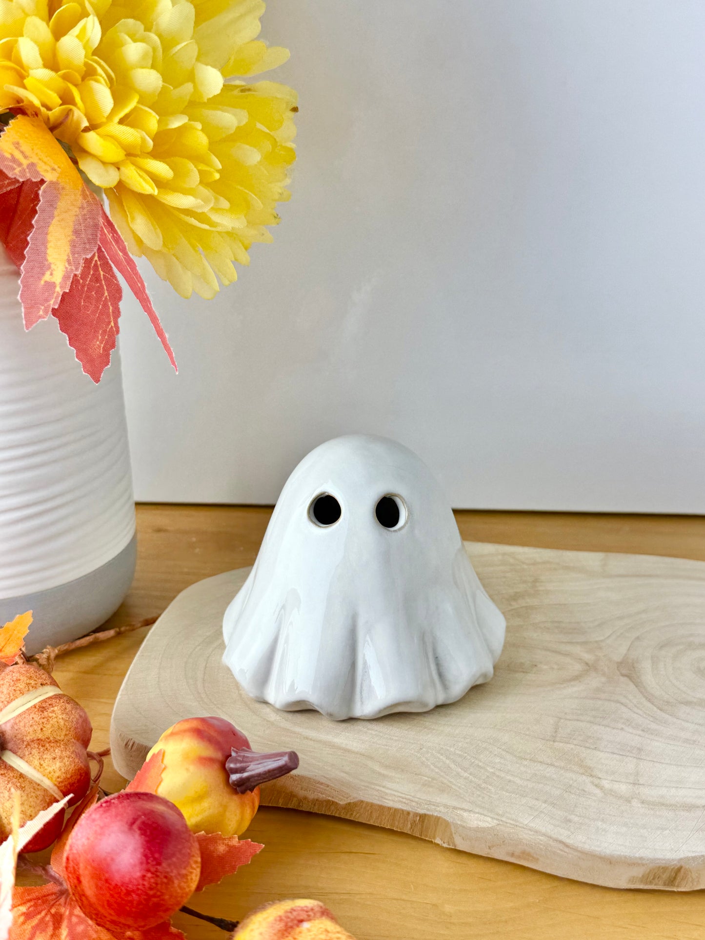 Light up Ceramic Ghost - 2 sizes