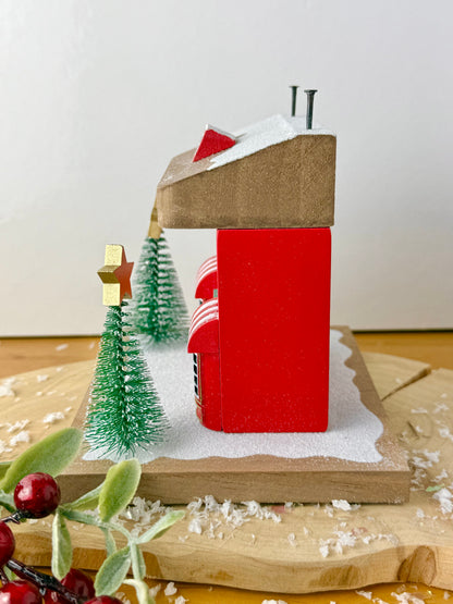 Winter Wonderland Santas Toyshop Wooden House