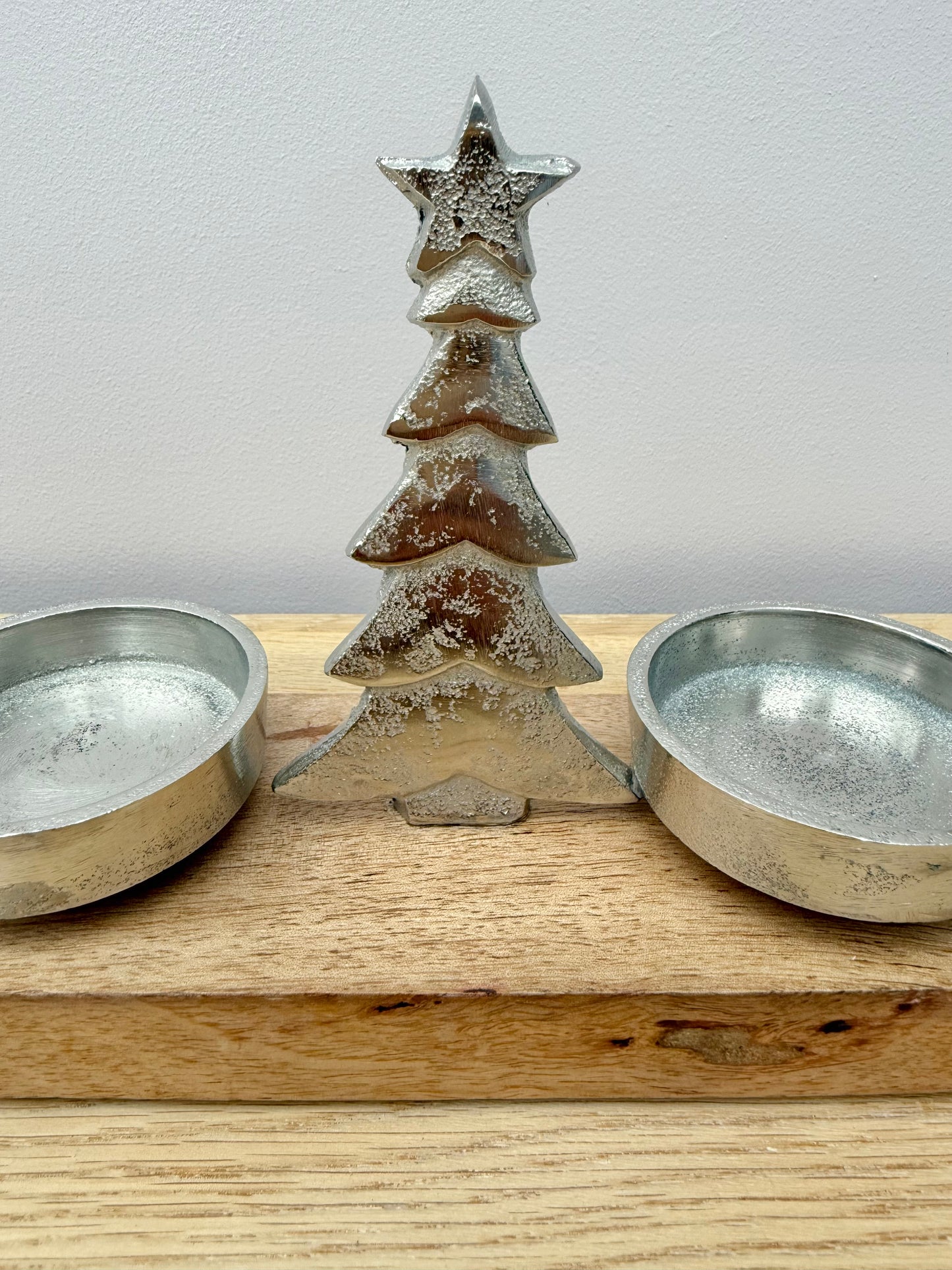 Wooden Silver Reindeer and Christmas Tree T-light holder