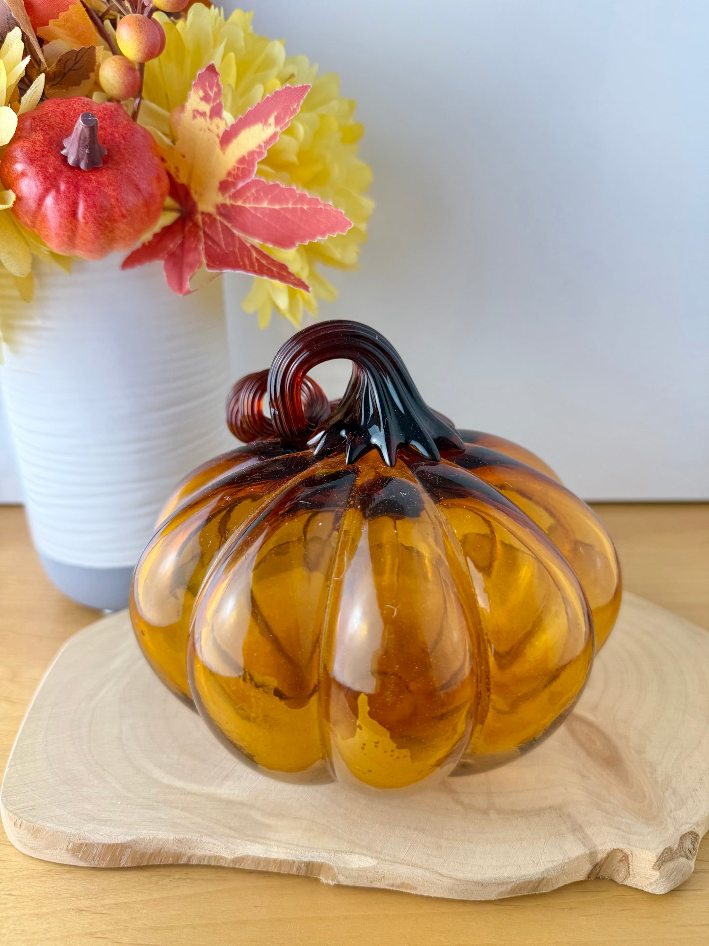 Glass Amber Pumpkin - large