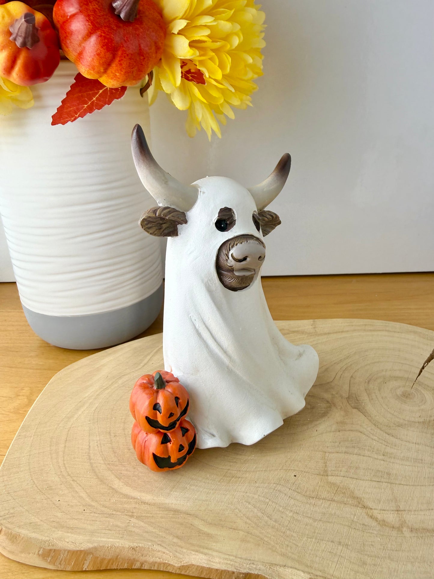 Highland Cows - Ghost Costumes