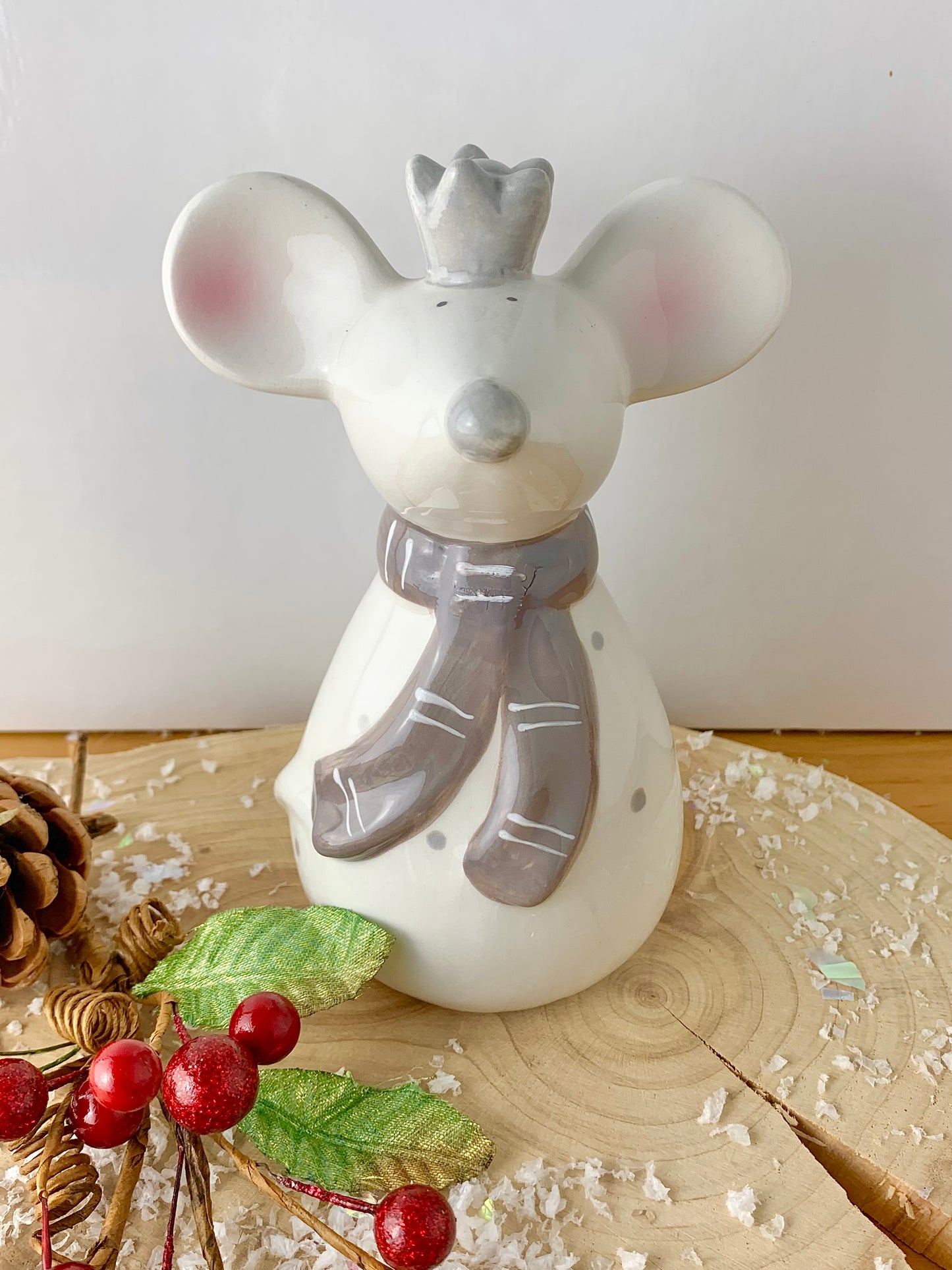 White Ceramic Mouse with crown & scarf