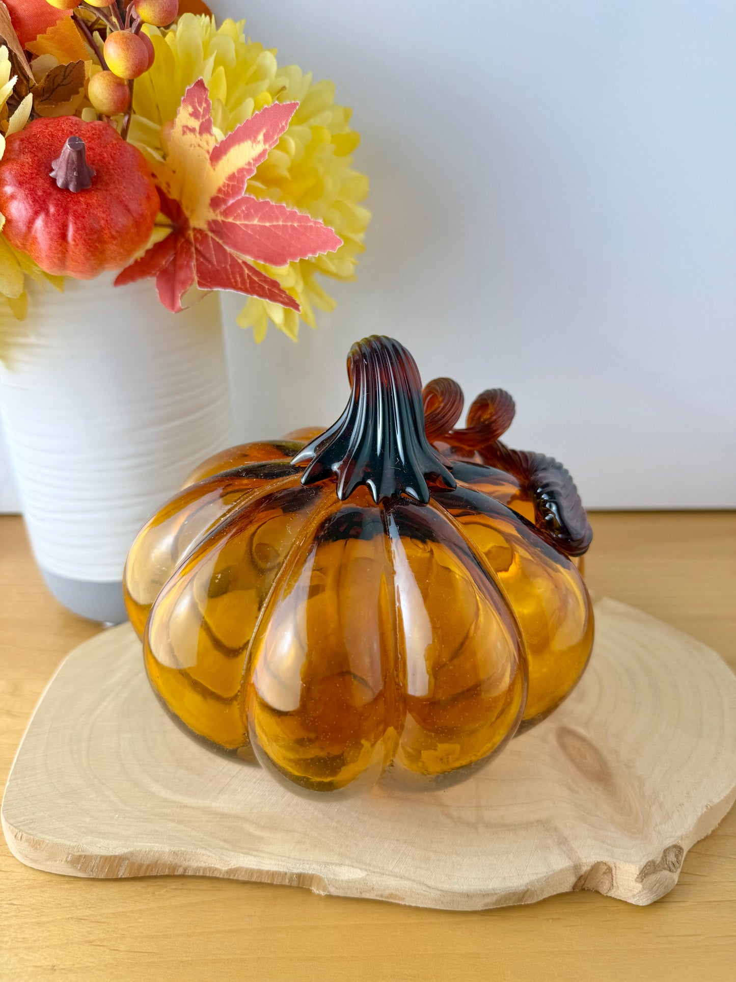 Glass Amber Pumpkin - large