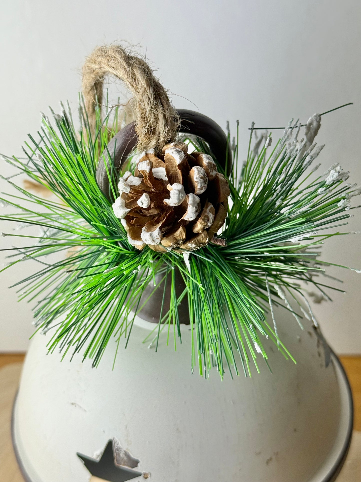 Rustic Metal White Christmas Bell
