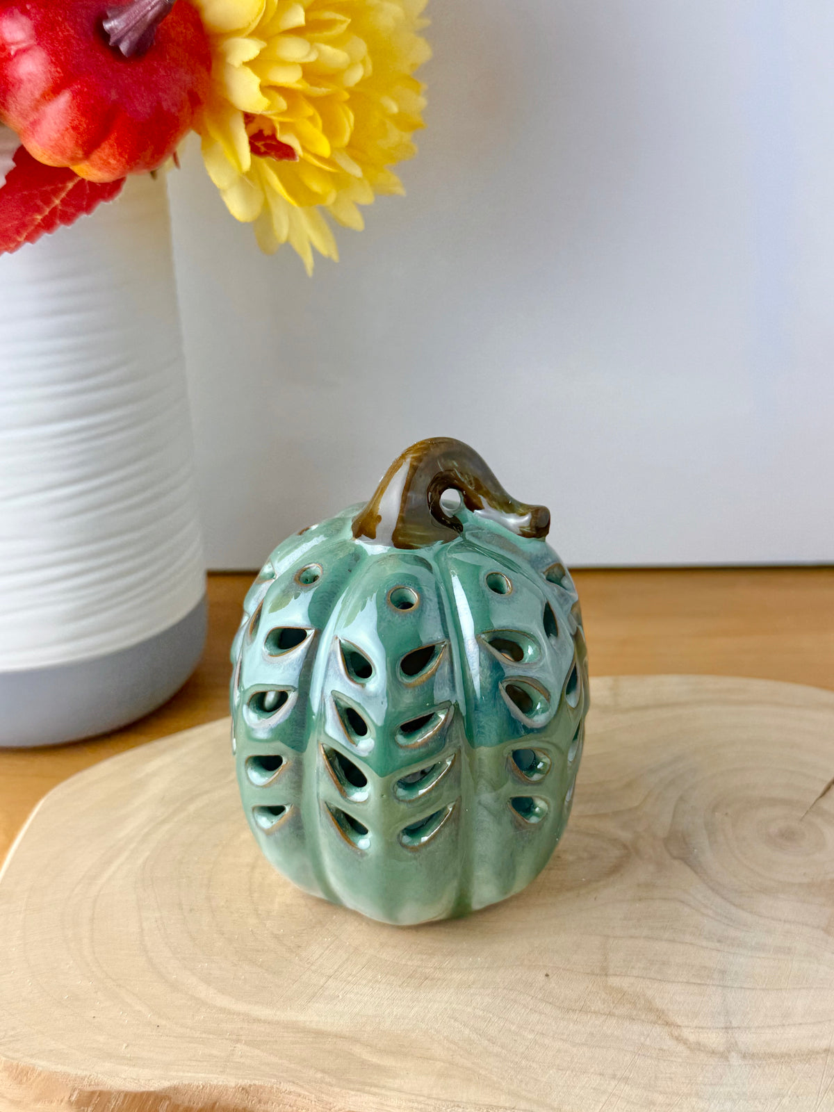 Light up Green ceramic pumpkin