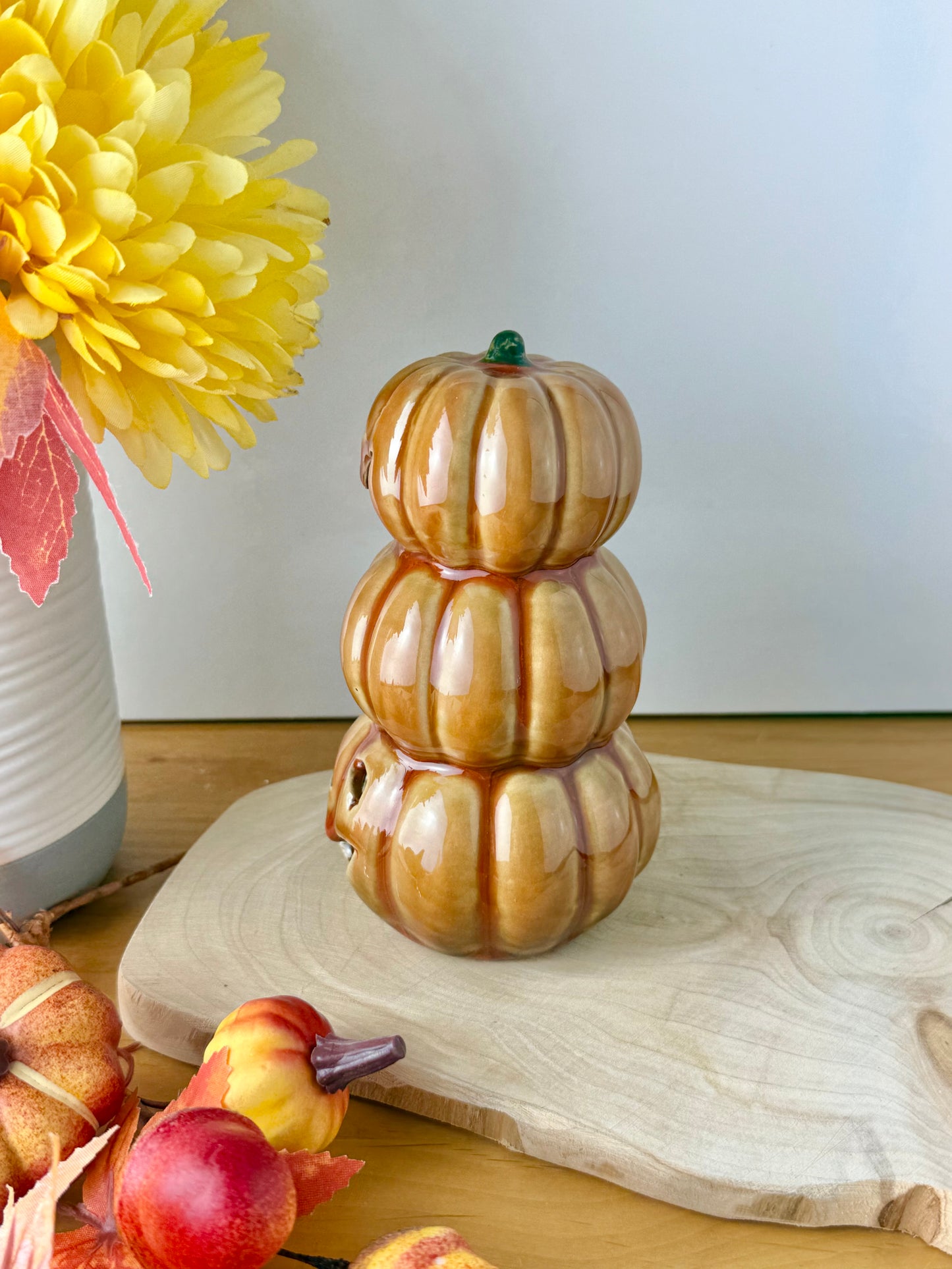Light up 3 tiered Pumpkin stack