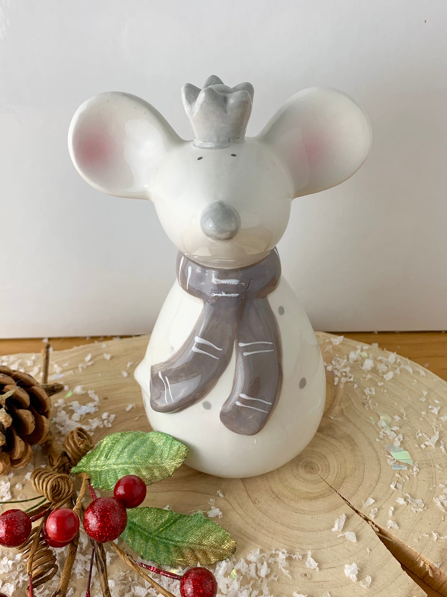 White Ceramic Mouse with crown & scarf