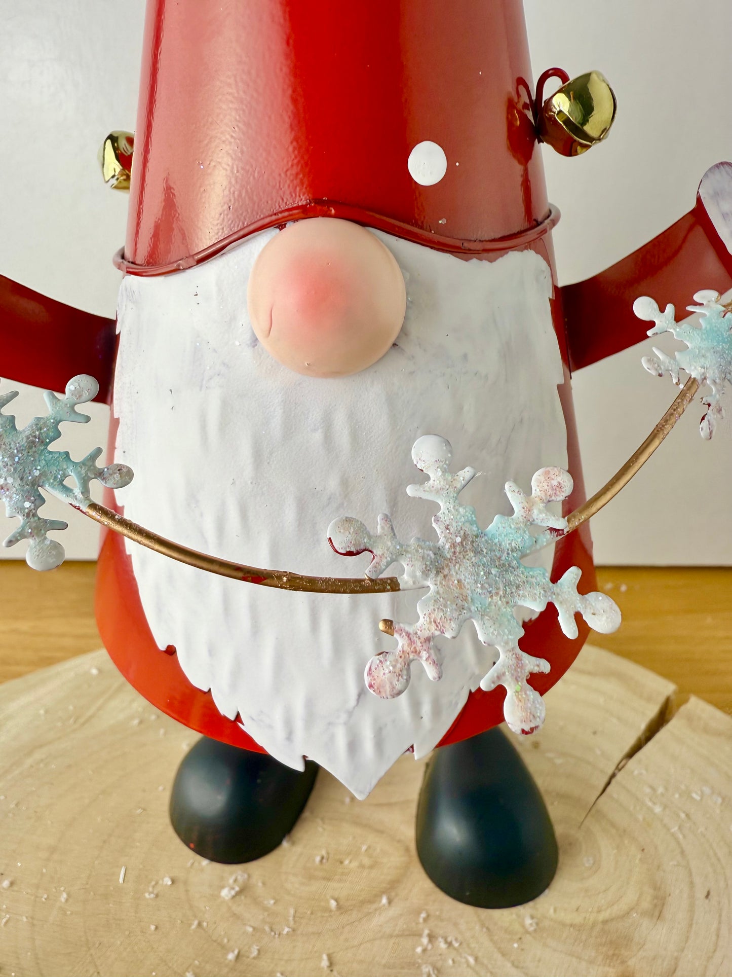 Metal Santa Gonk