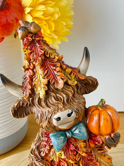 Highland Cow - Autumnal Outfits