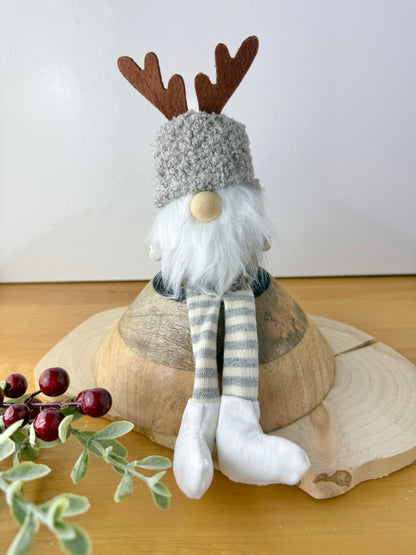 Christmas Gonk Shelf Sitters - 2 colours