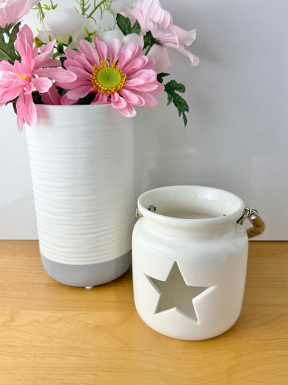 White ceramic Tealight with cutout star - 2 sizes