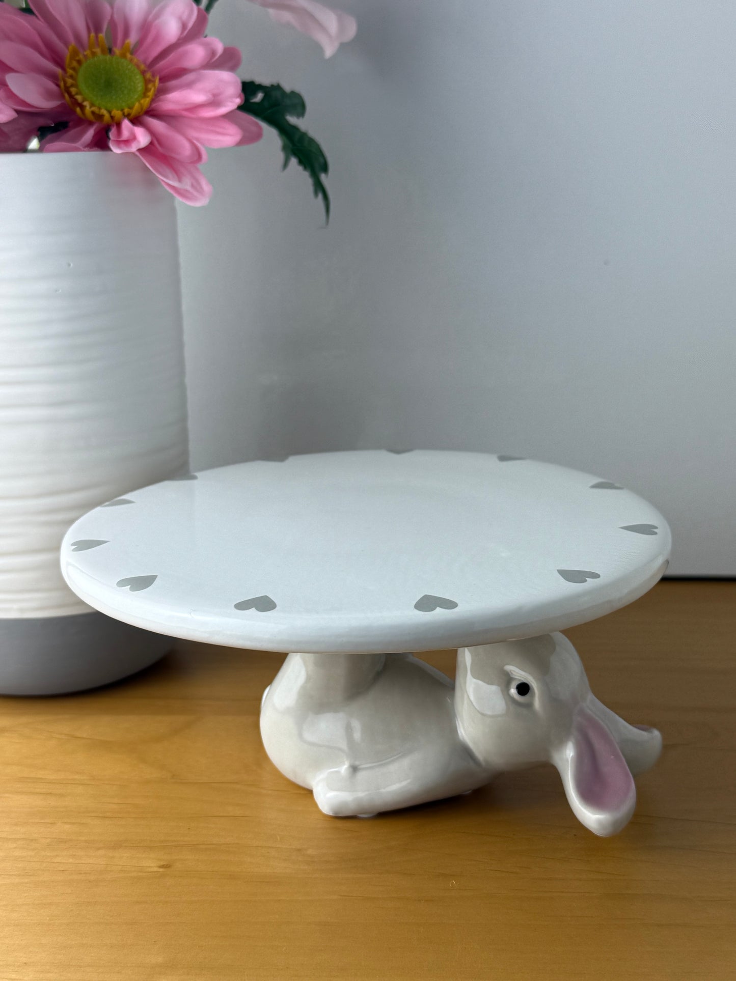 Ceramic Rabbit 6" Grey Cakestand / Display Plate