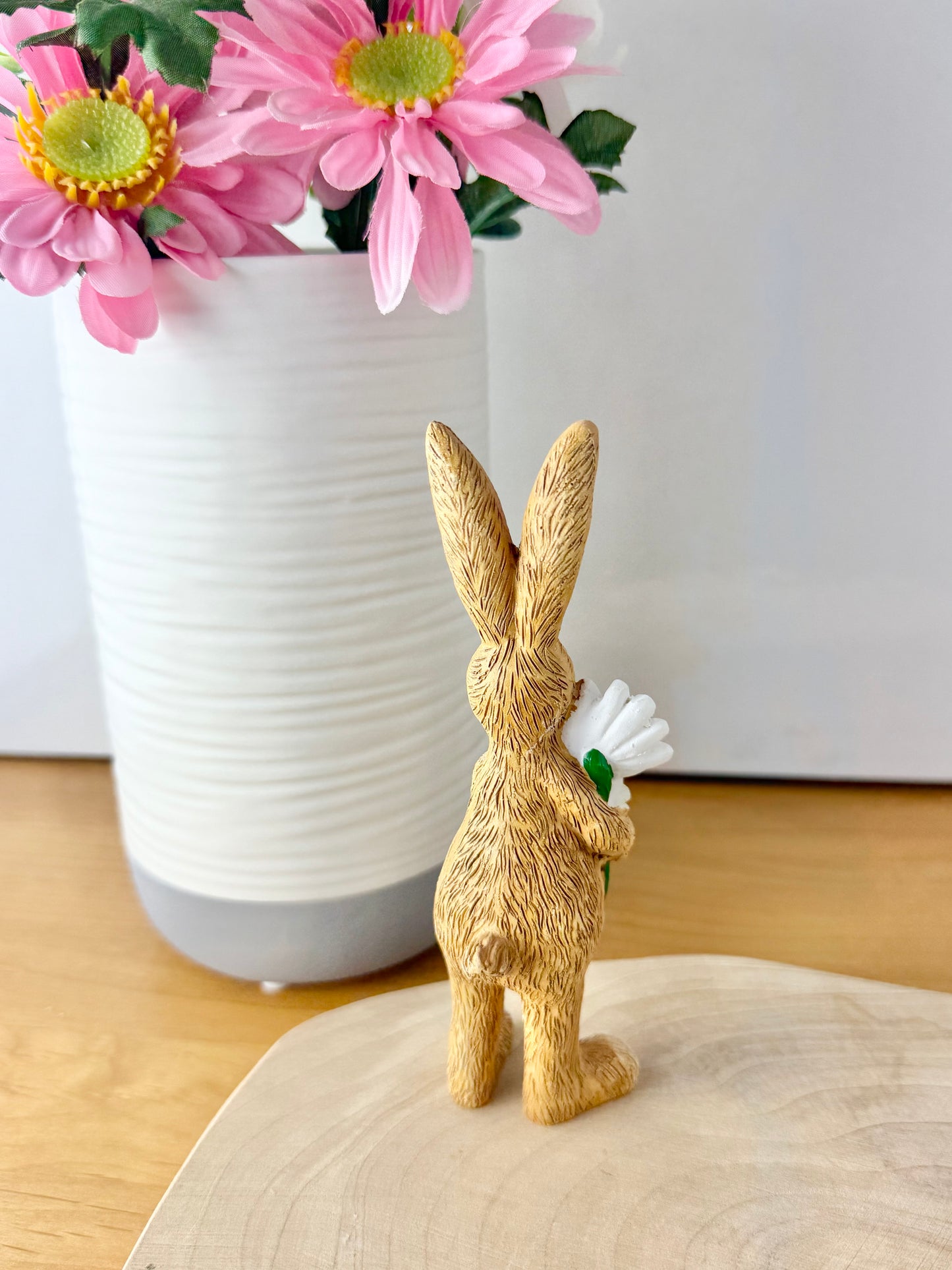 Jasper Rabbit with Daisy flower