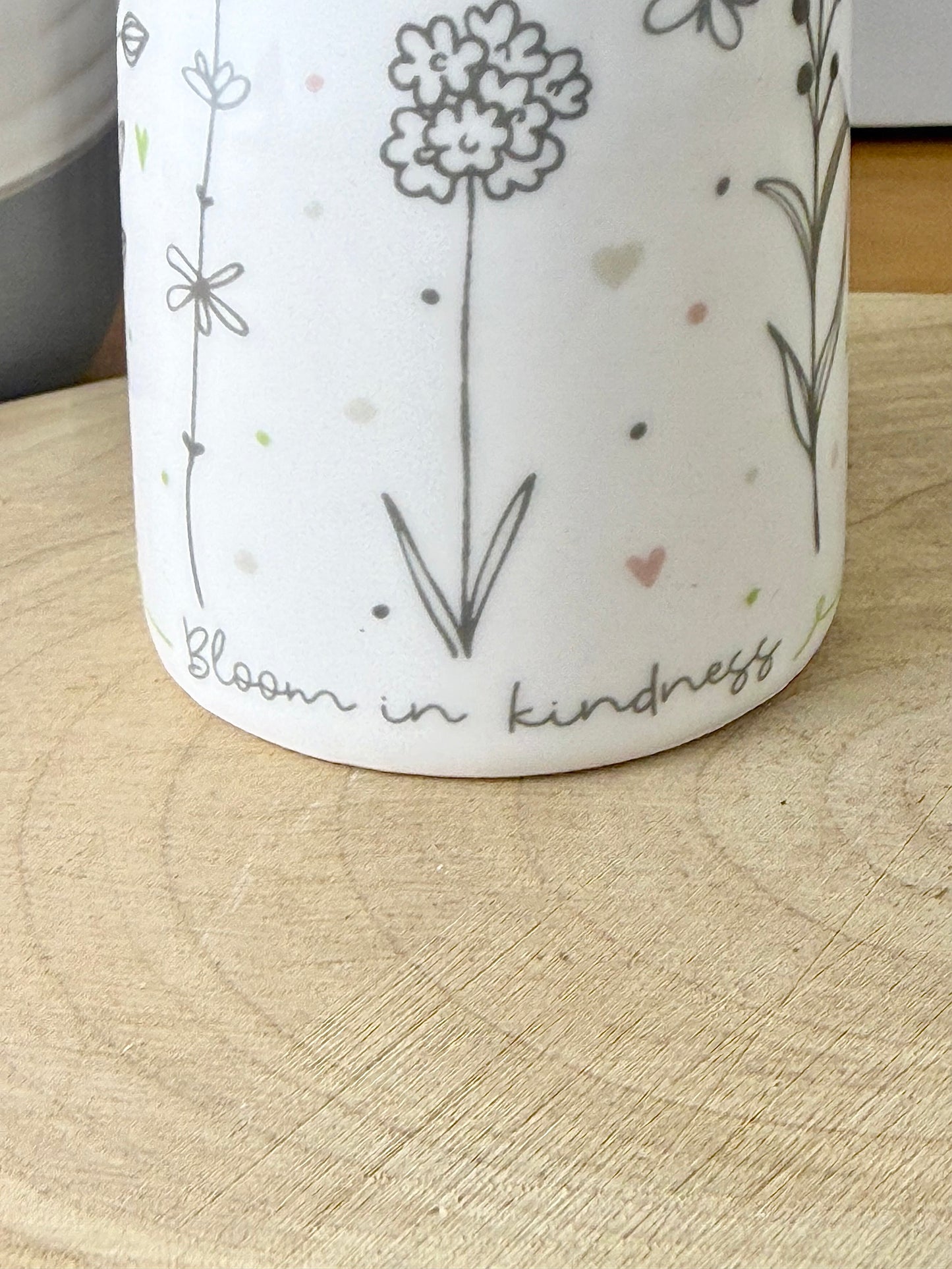Gracefully Gifted Mini vase giftboxed - 4 designs