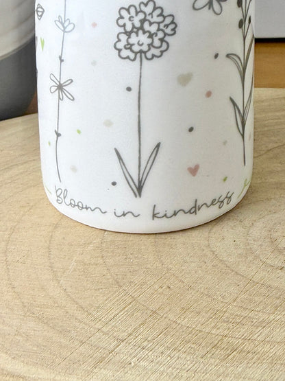 Gracefully Gifted Mini vase giftboxed - 4 designs