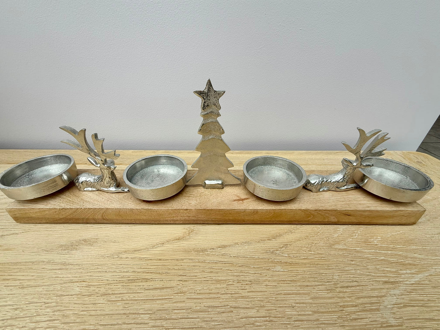 Wooden Silver Reindeer and Christmas Tree T-light holder