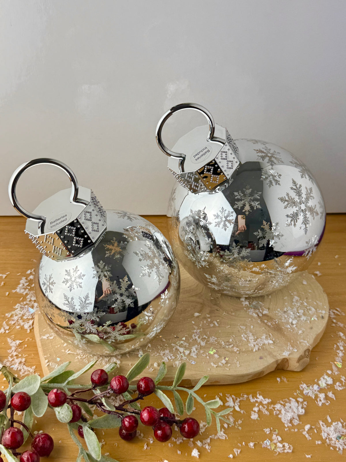 Christmas Light up Bauble - Silver