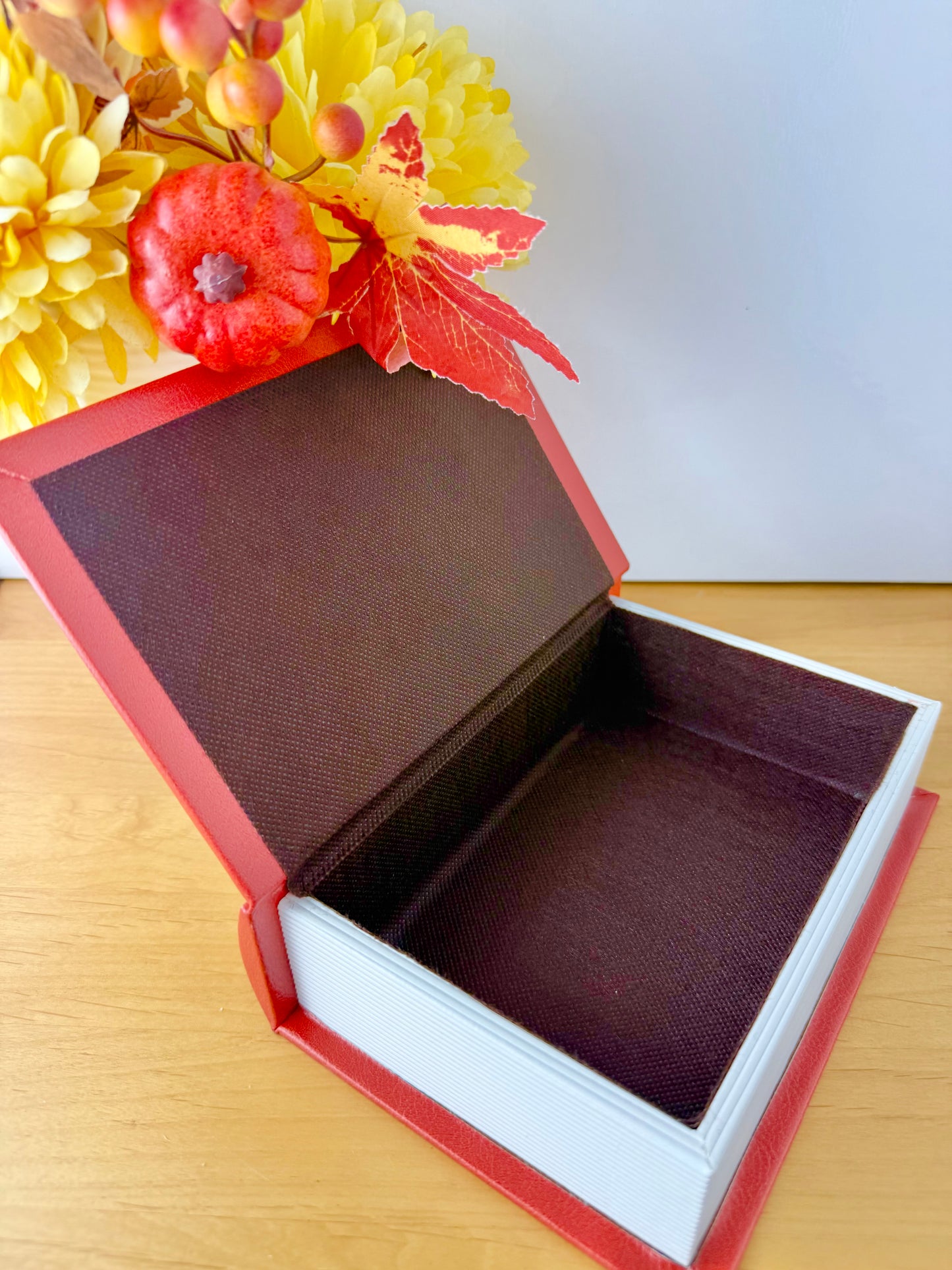 Cosy Chapter Wooden Book Box - Sweater Weather Stories