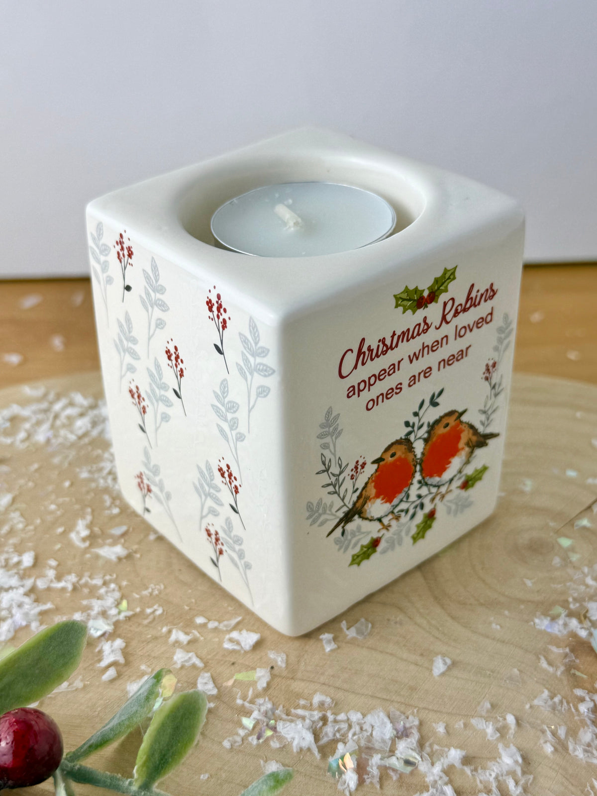 Winter Robins Tea Light Holder