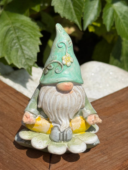 Set of 3 small Gnomes