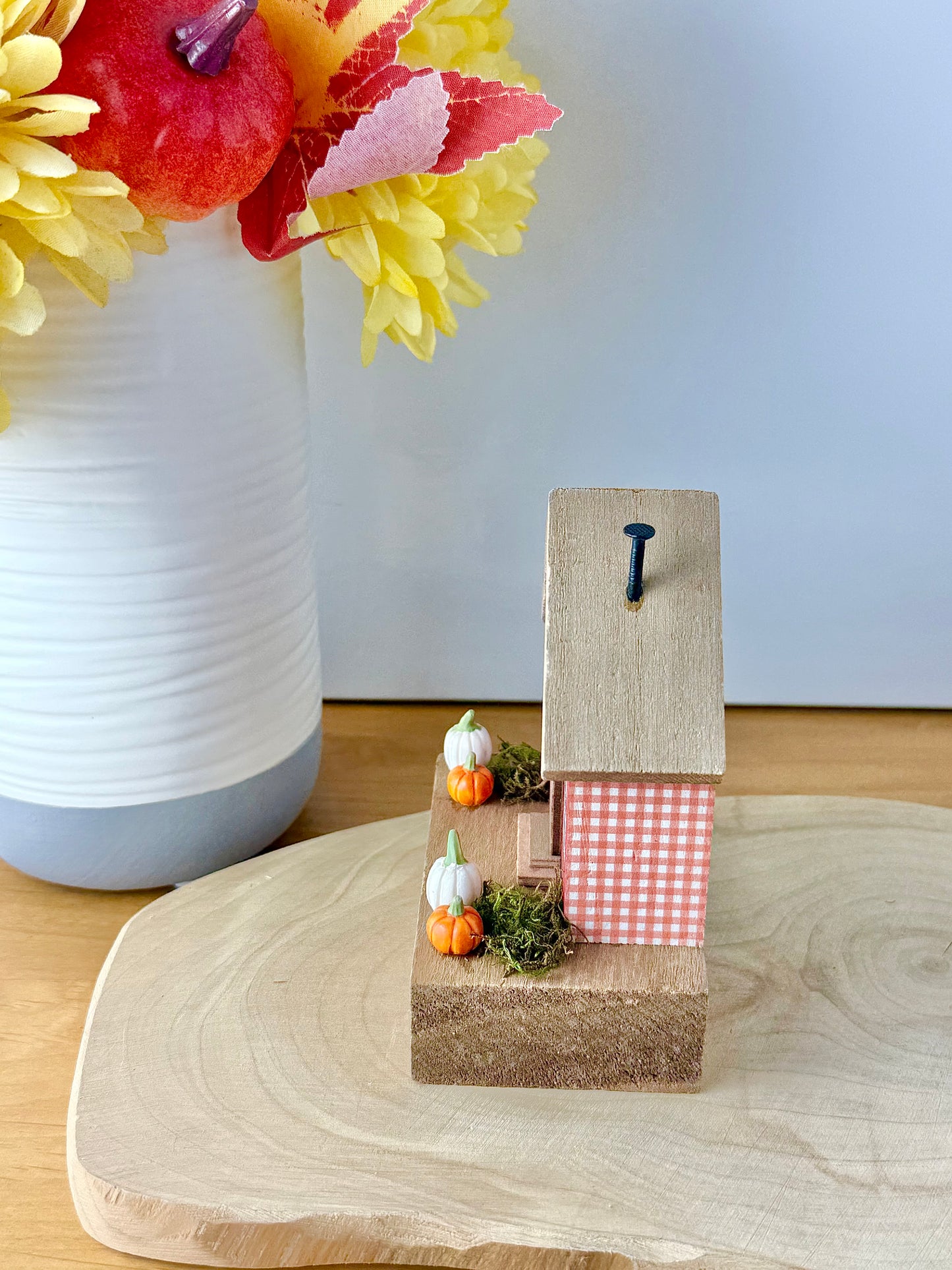 Autumn Wooden House - Trick or Treat