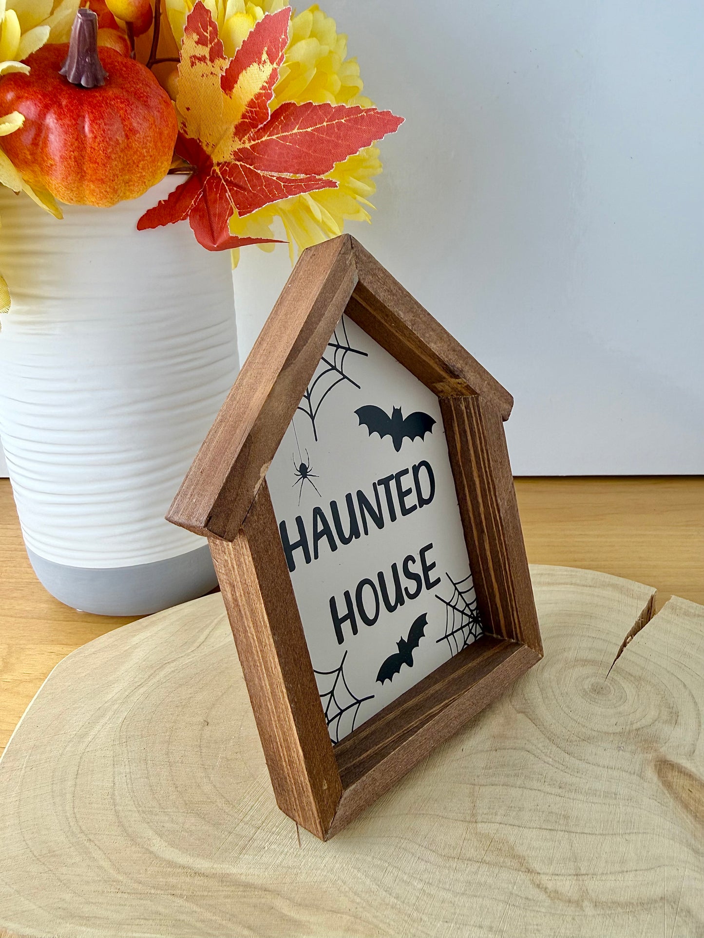 Spooktacular Halloween mini frame - Haunted House
