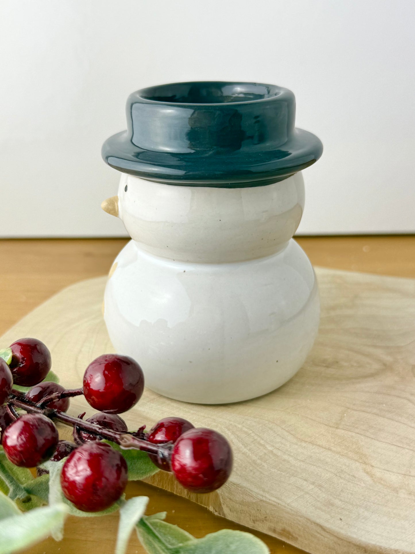 Snowman ceramic T-light holder