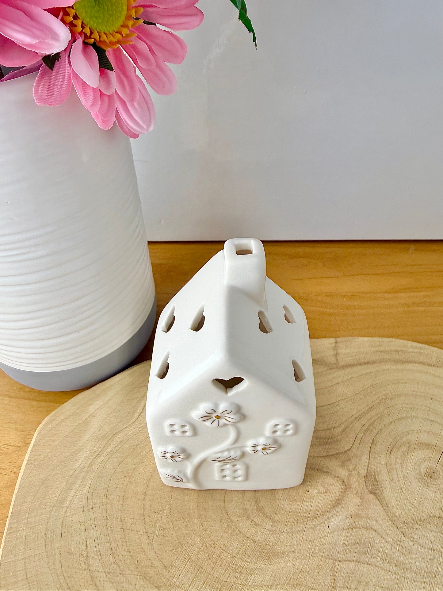 White LED Flower House with gold detail