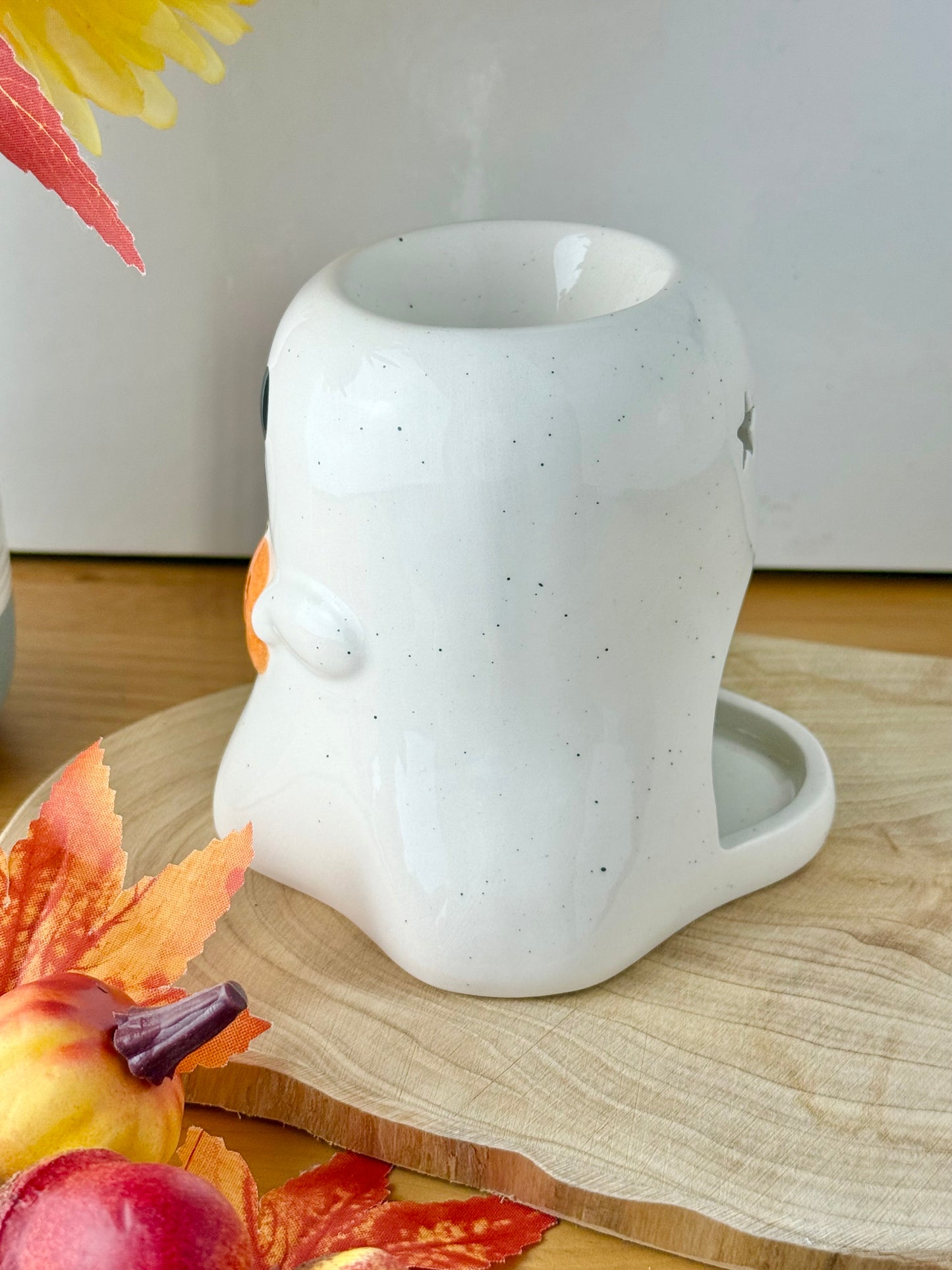 Ghost Shaped Oil Burner with pumpkin