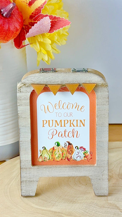 Wooden Easel Sign - Welcome to our Pumpkin Patch