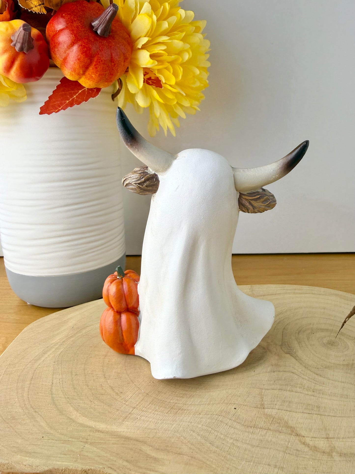 Highland Cows - Ghost Costumes