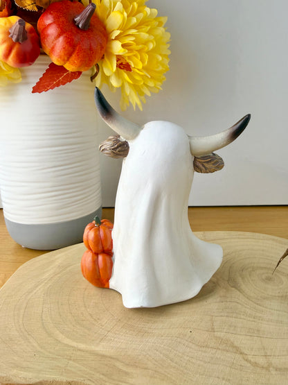 Highland Cows - Ghost Costumes