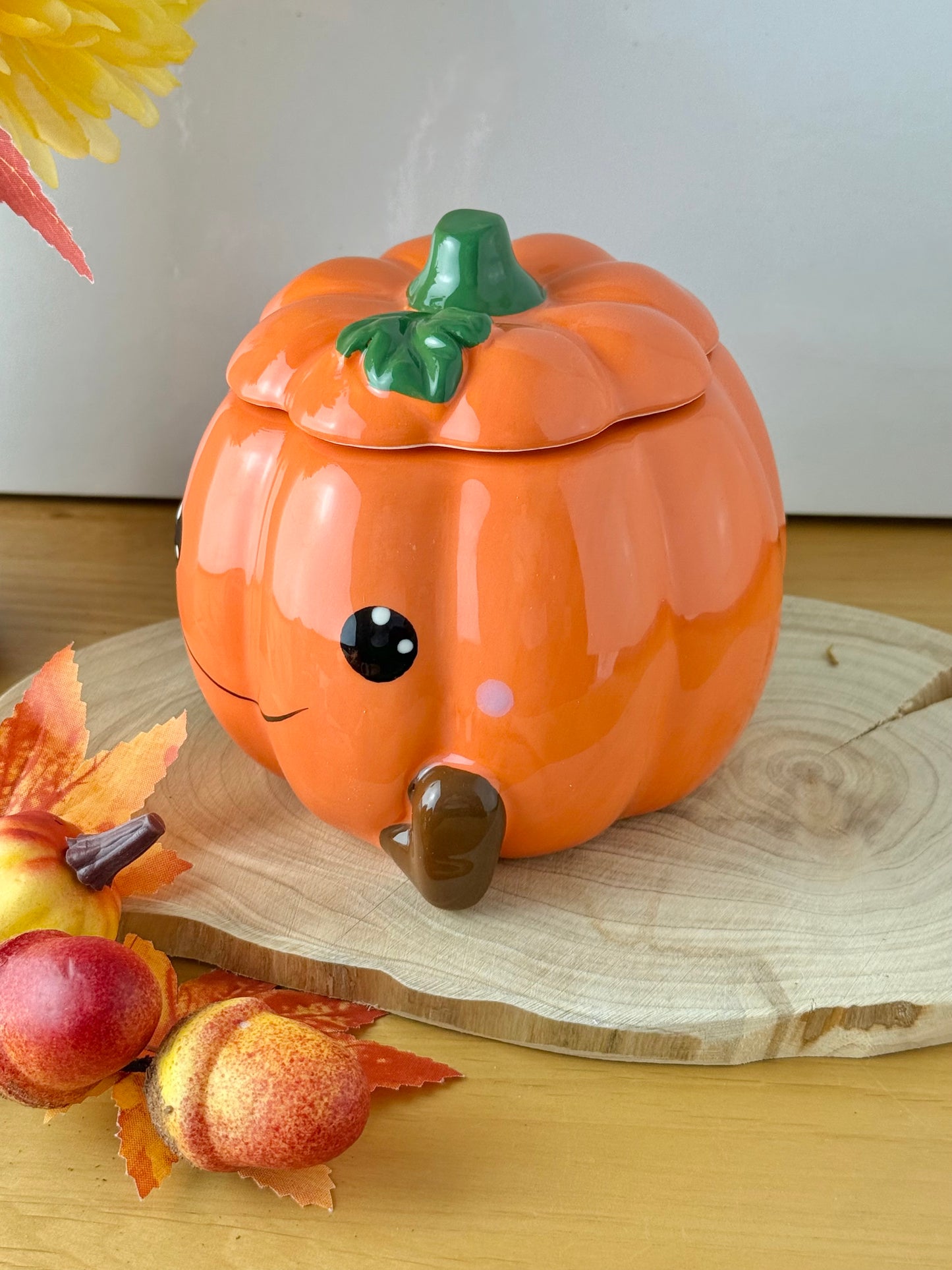 Orange Pumpkin Face Oil Burner/Wax melt burner