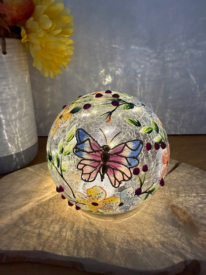 Pretty Butterfly Crackled glass Light Up Ball
