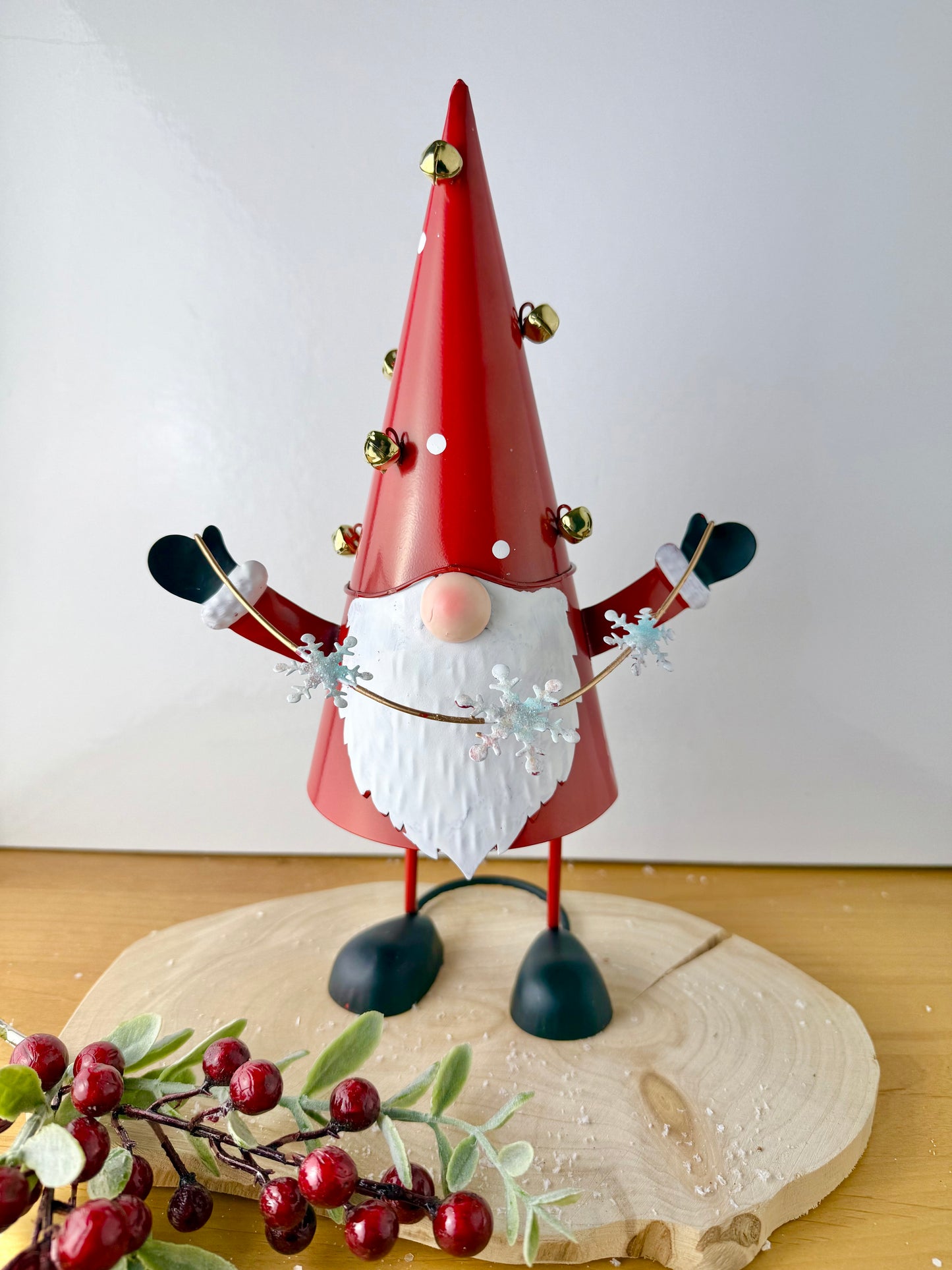 Metal Santa Gonk