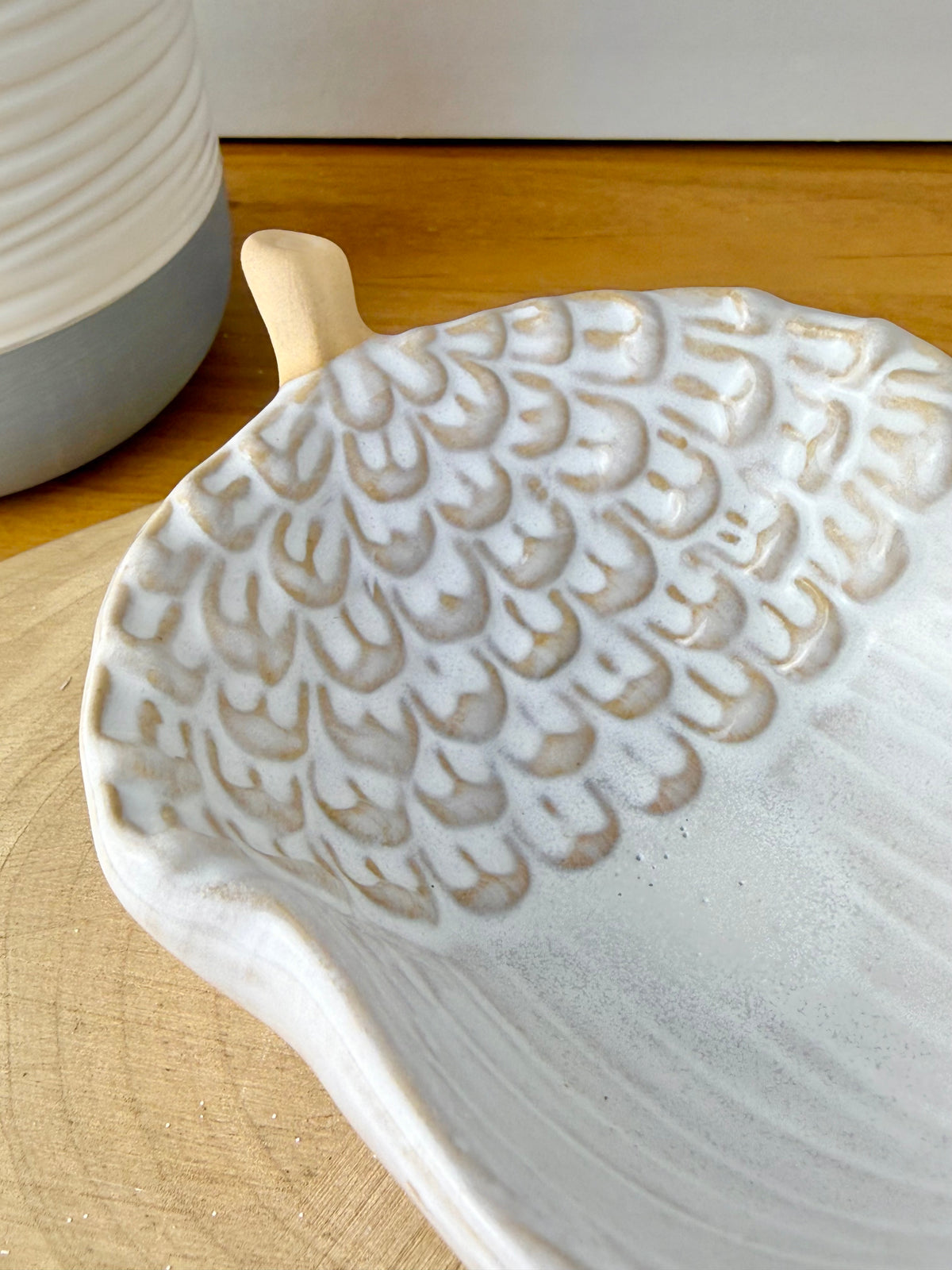 Acorn porcelain decorative tray