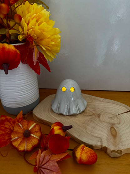 Light up Ceramic Ghost - 2 sizes