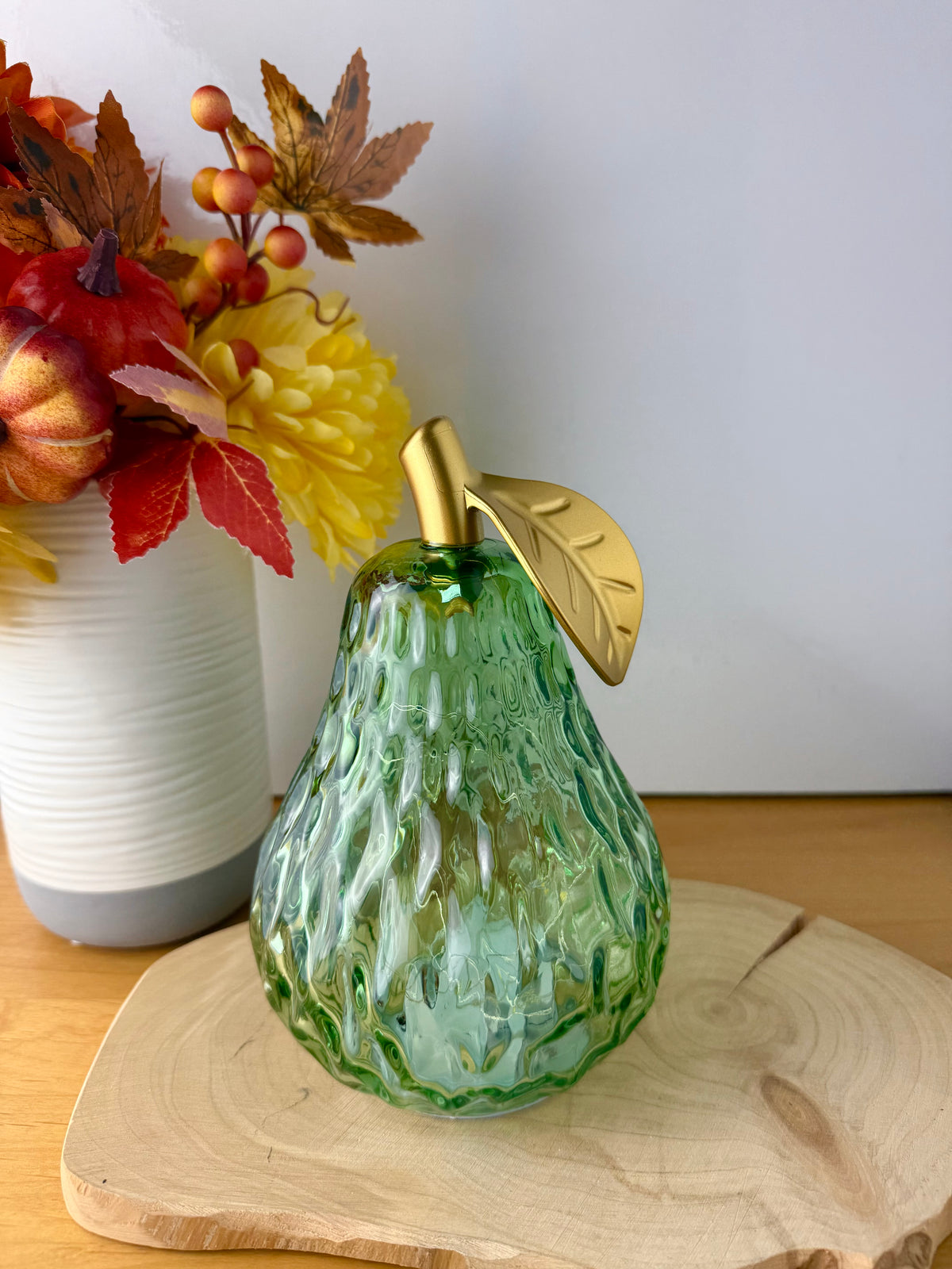 Diamond Cut Light Up Pear - Green with gold leaf - 2 Sizes