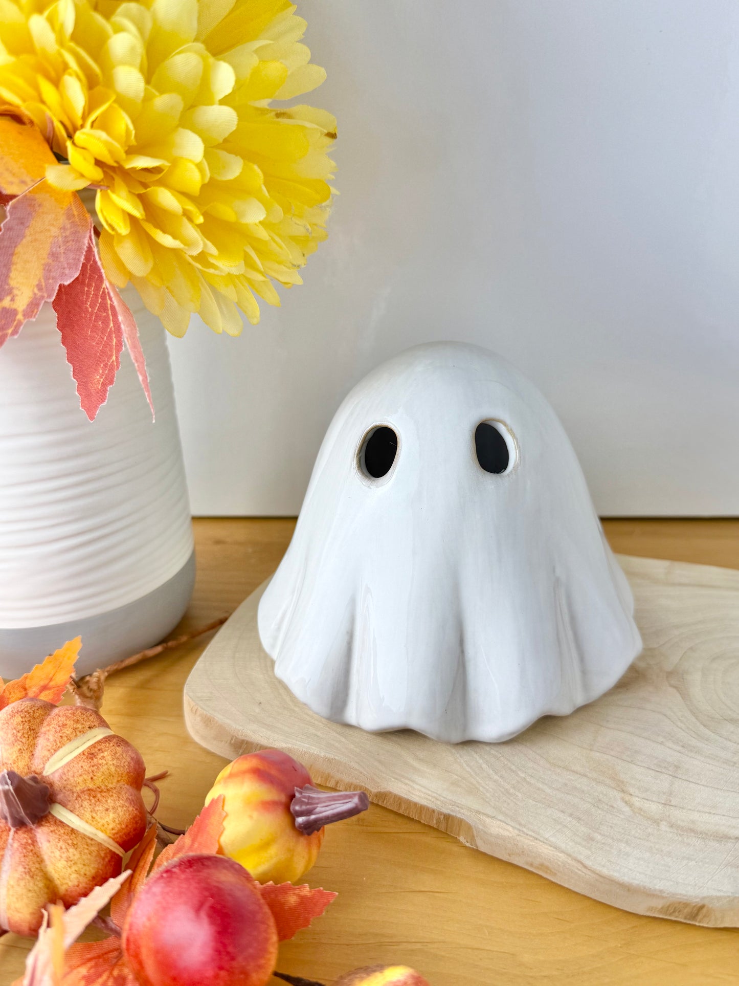 Light up Ceramic Ghost - 2 sizes