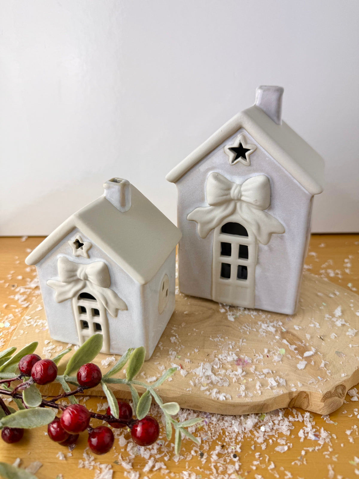 Light Up Natural Bow Ceramic House - 2 Sizes