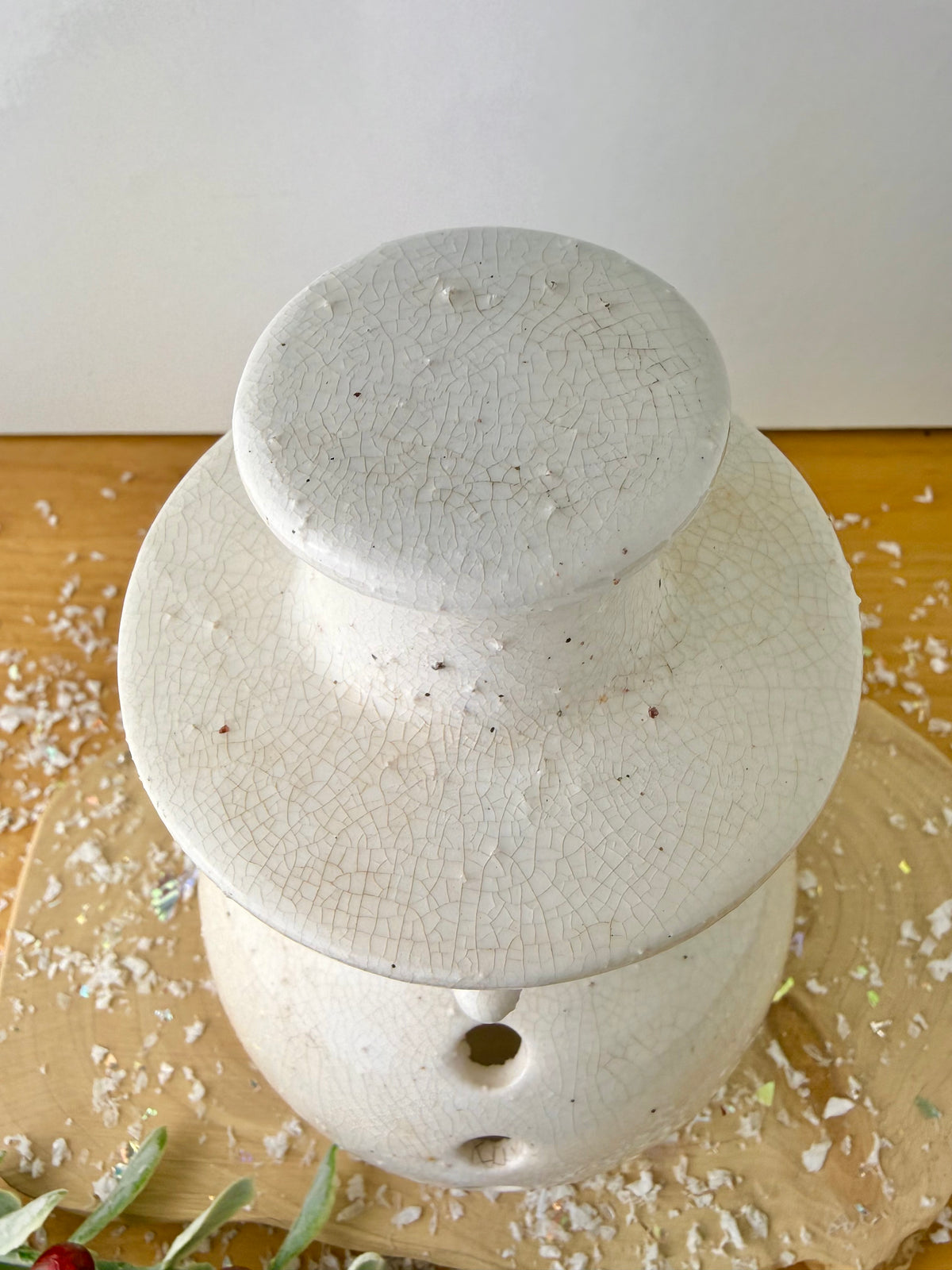 White Stoneware Snowman T-Light Holder