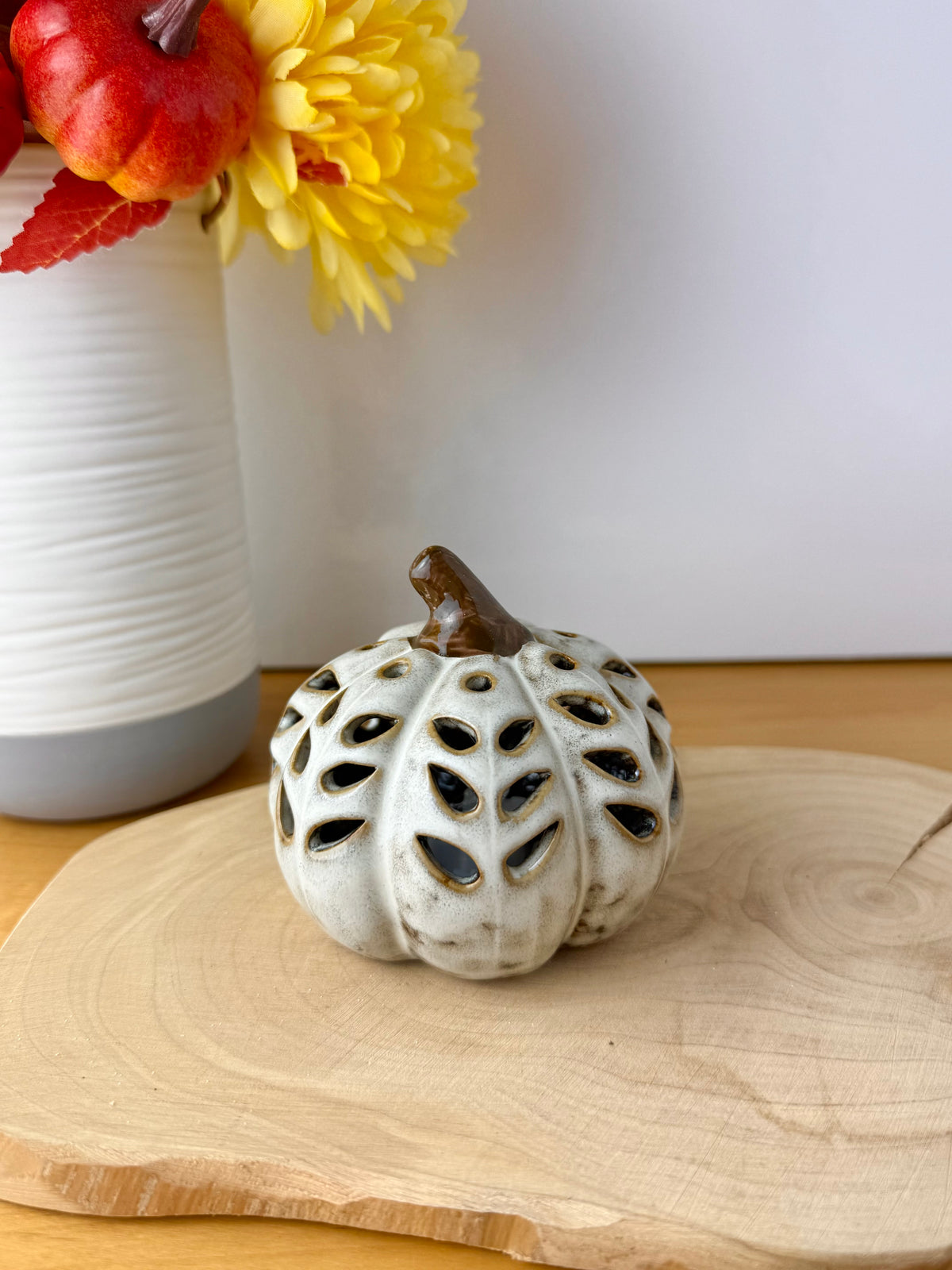 Light up Cream ceramic pumpkin