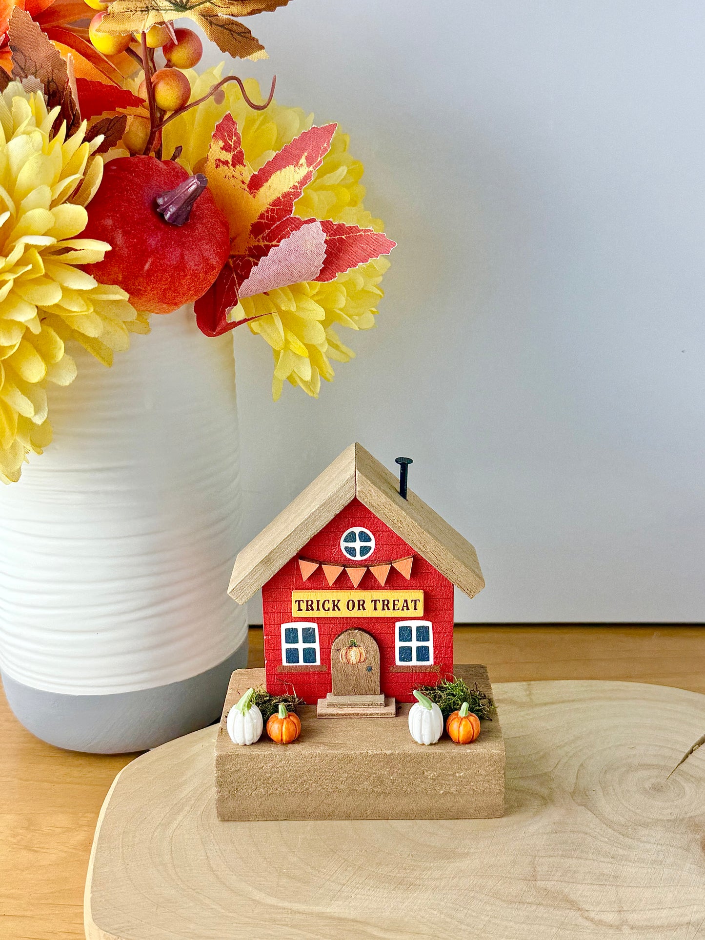 Autumn Wooden House - Trick or Treat