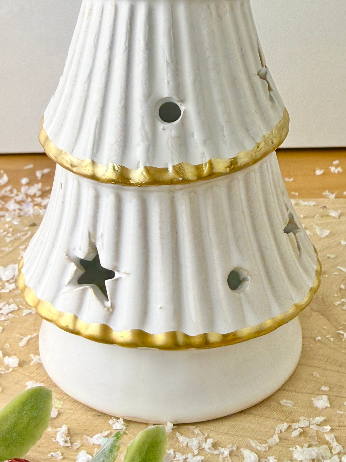 White & Gold Light Up Christmas Tree
